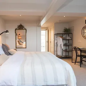 https://empire-suites-roof-terras.amsterdamhotelsnl.com