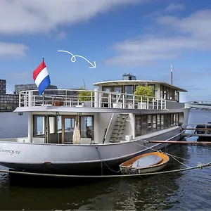https://stunning-boat-with-a-view.amsterdamhotelsnl.com