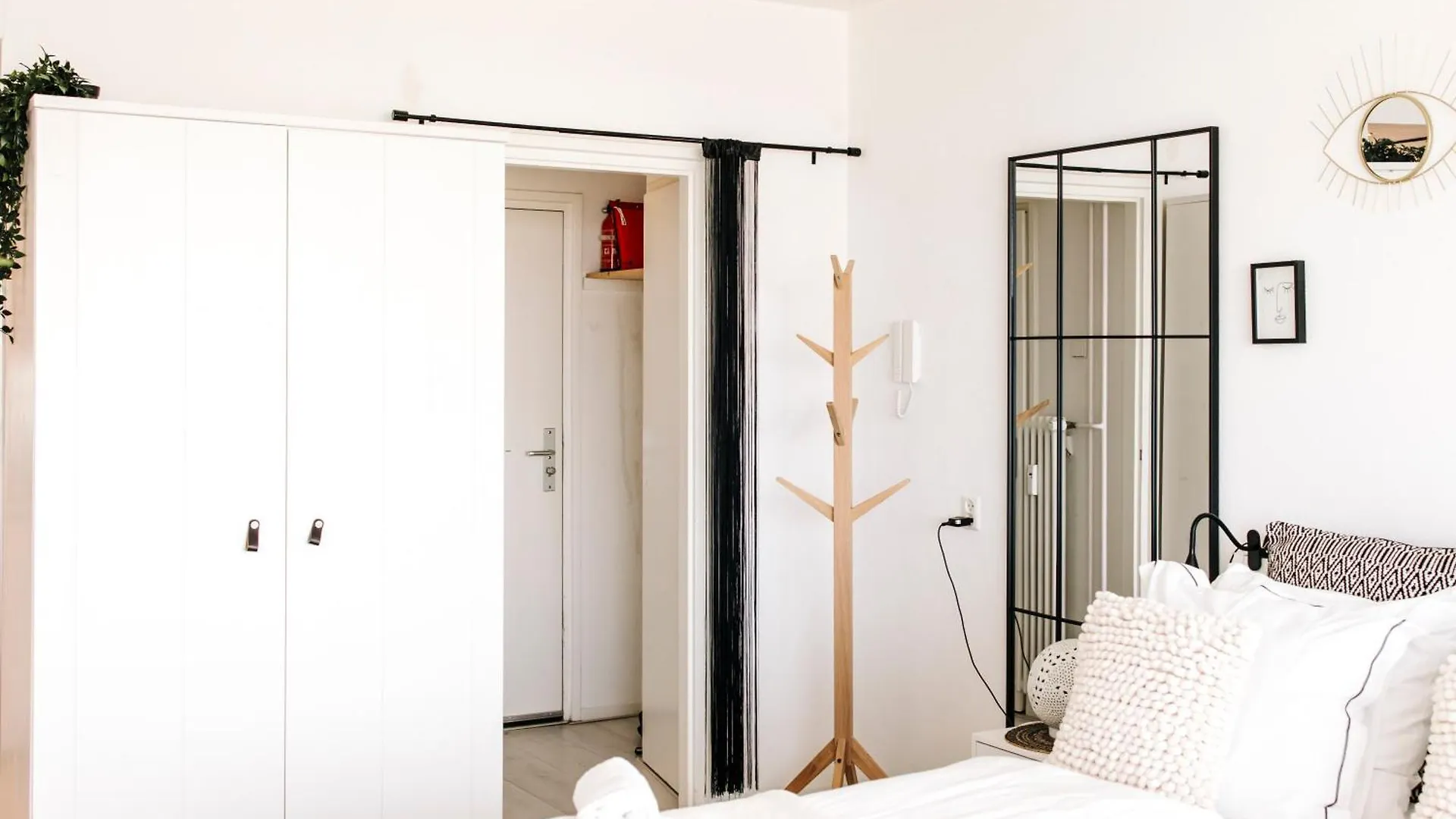 Studio At Sea Zandvoort 0*,  Hollandia